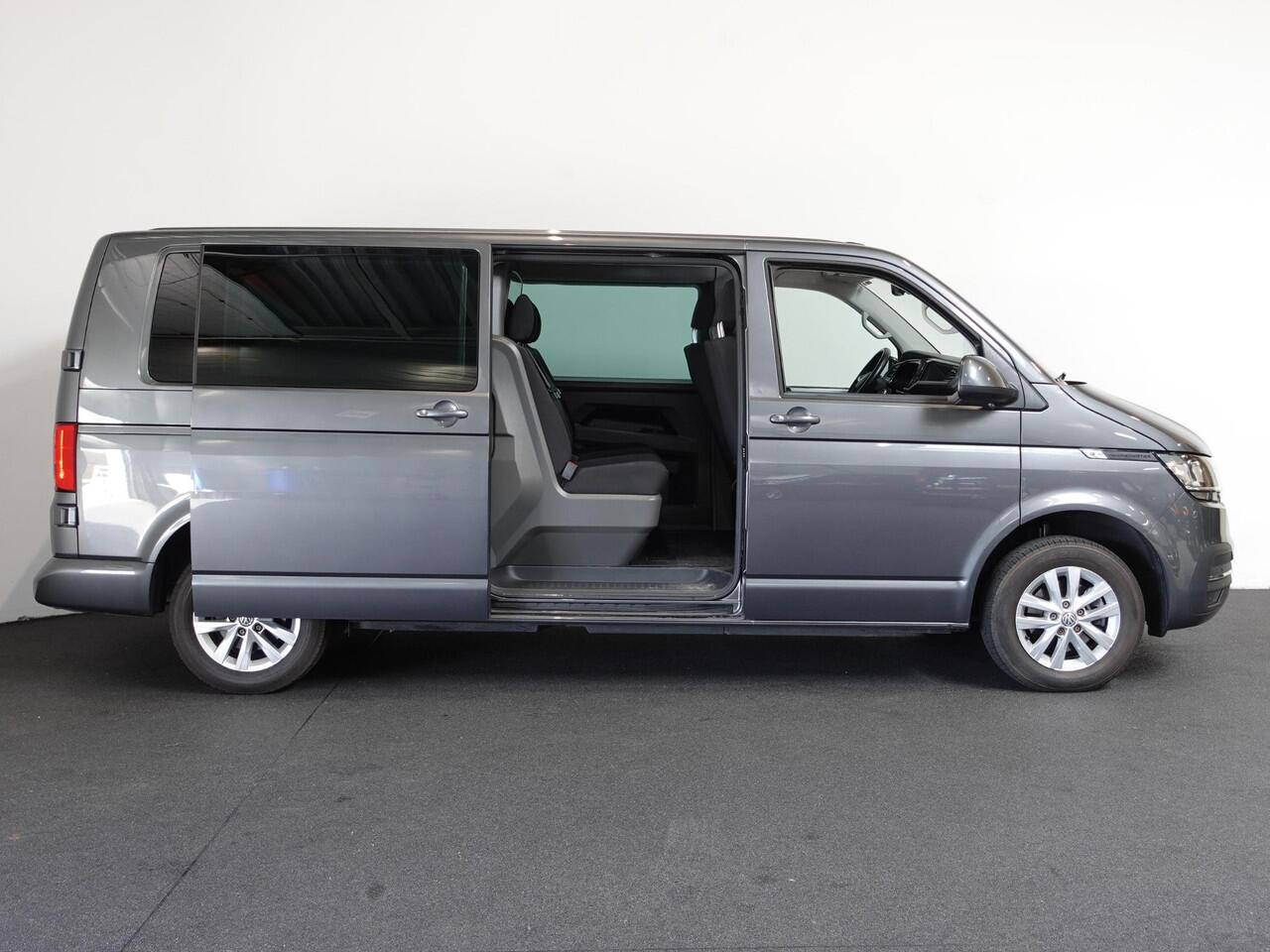 Volkswagen TRANSPORTER 2.0 TDI L2H1 28 Dubbele Cabine Highline Automaat Airco Cruise Control adaptief Parkeersensoren Trekhaak