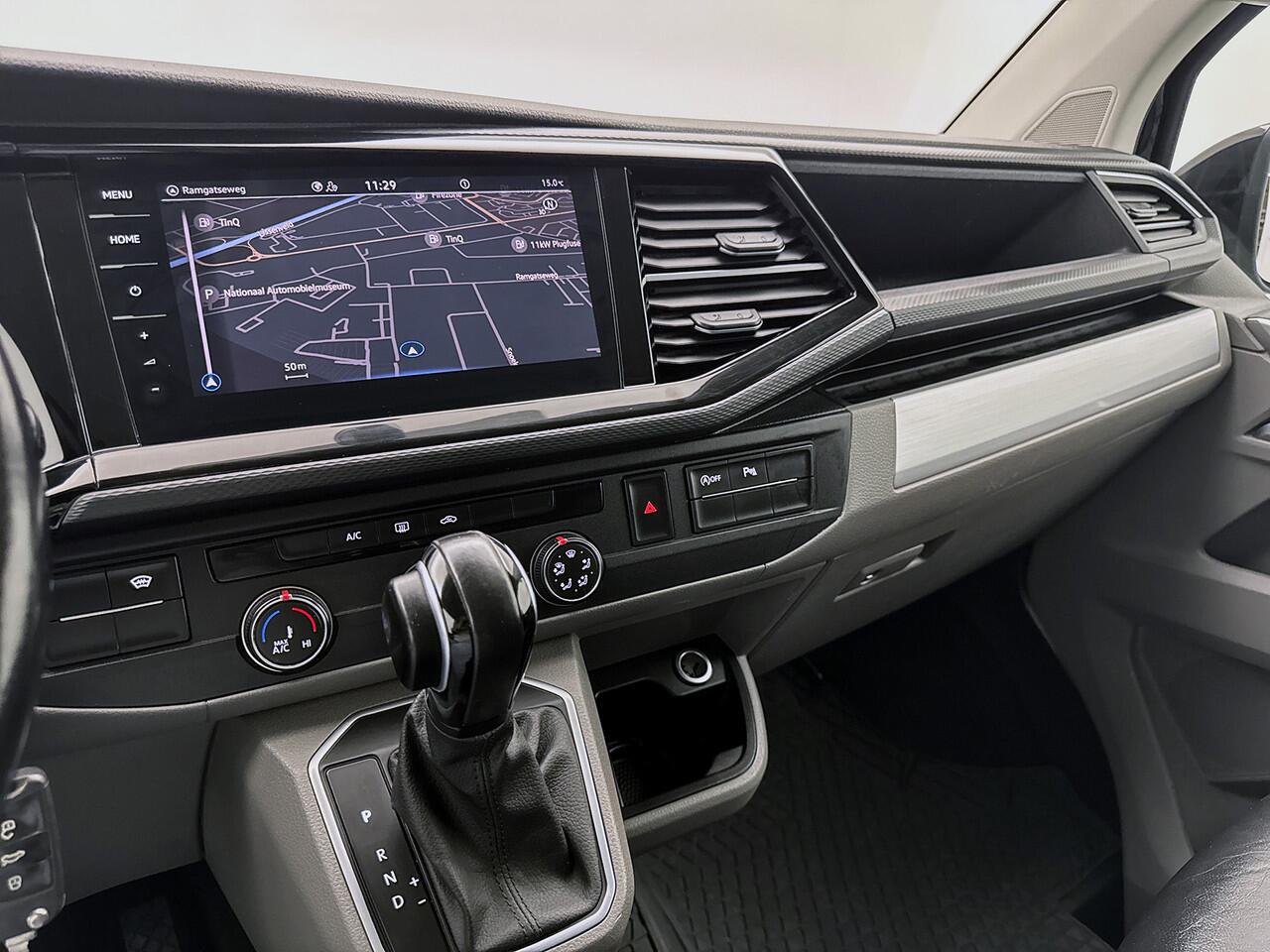 Volkswagen TRANSPORTER 2.0 TDI L2H1 32 DC Bulli ABT Bodykit 204pk Leder Dubbele cabine Virtual cockpit Navigatie