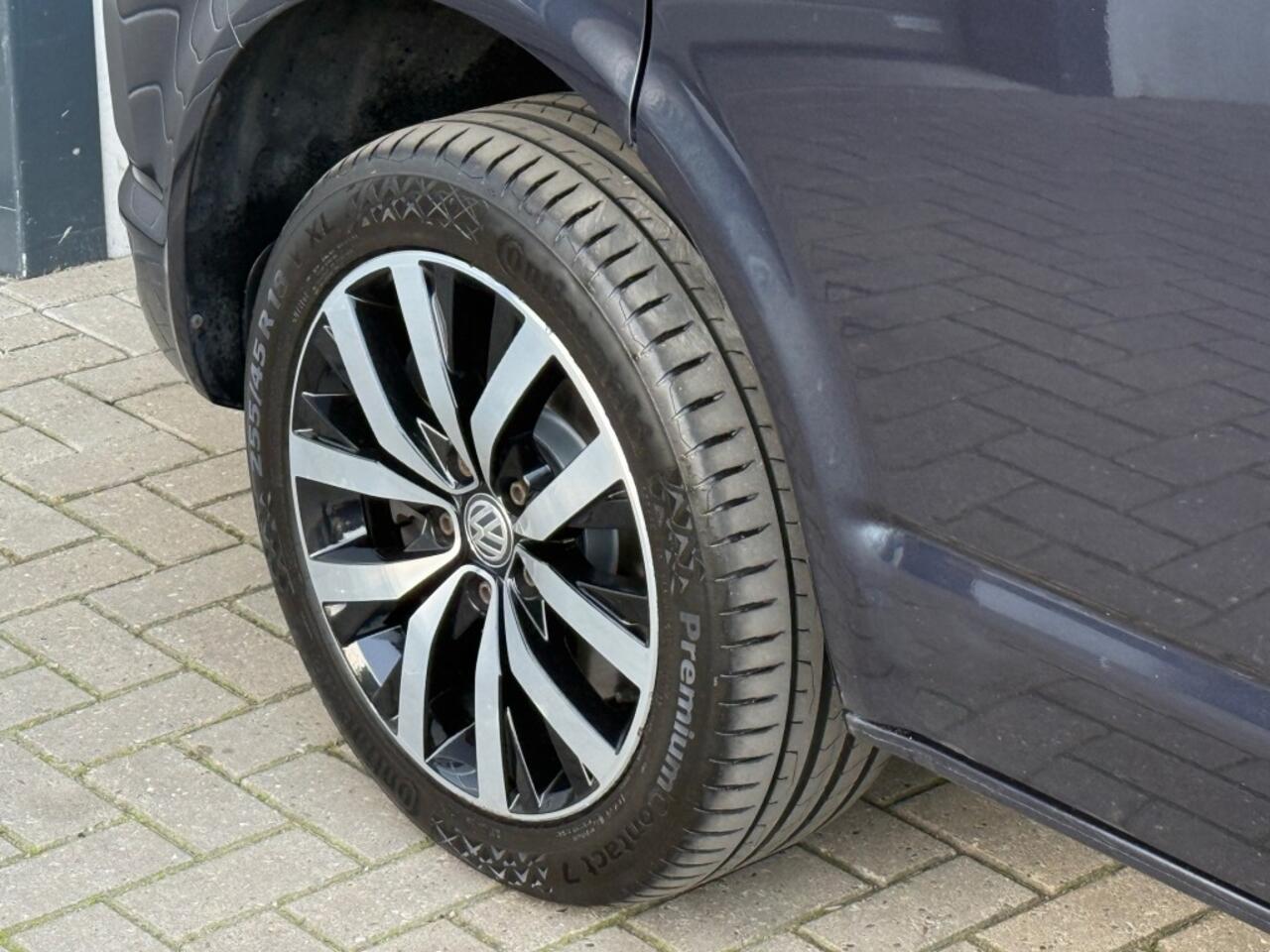 Volkswagen TRANSPORTER 2.0 TDI L2H1 DC HIGHLINE DSG led dubbele deur acc 18'' Camera