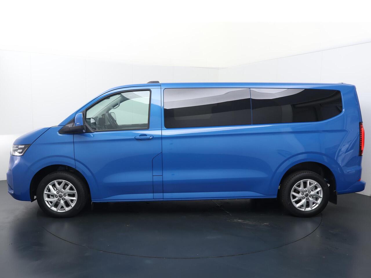 Volkswagen TRANSPORTER 2.0 TDI L2H1 30 Bulli Dubbele Cabine | BPM-vrij | 170 Pk Automaat Dubbele Cabine 5-Persoons | Navigatie Apple Carplay / Android Auto DAB+