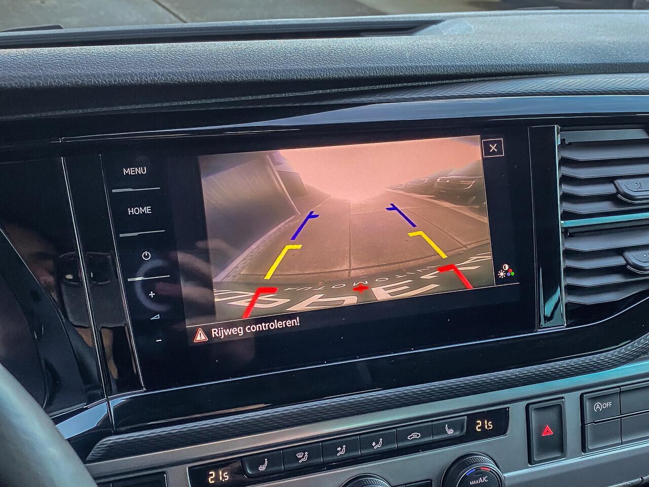 Volkswagen TRANSPORTER Caravelle 2.0 TDI 204PK DSG Dubbele Cabine | 2X SCHUIFDEUR | LED | SCHUIFRUITEN | NAVI | CRUISE | CAMERA |