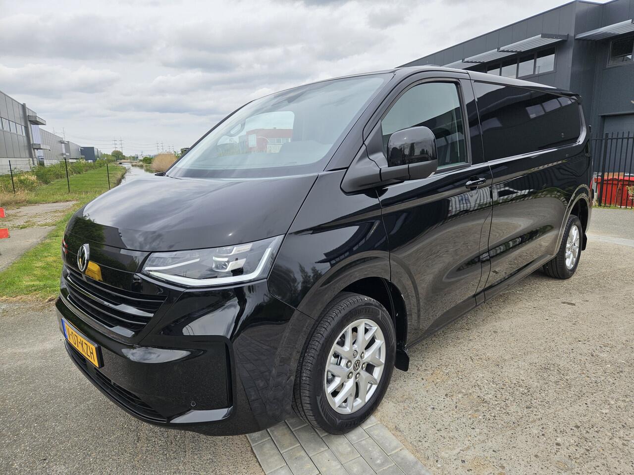 Volkswagen TRANSPORTER 2.0 TDI L2H1 30 Bulli Autm 170 pk Nieuw model BPM vrij