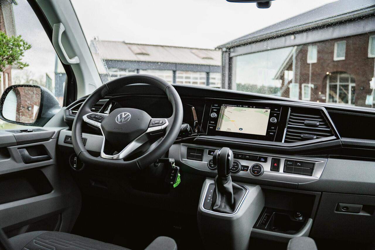 Volkswagen TRANSPORTER T6.1 2.0 TDI 150 PK DSG CARAVELLE L2H1 DUB/CAB A-KLEP ACC | LED | Privacy glass | Apple Carplay/Android Auto