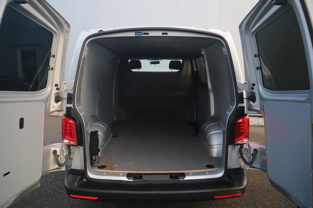 Volkswagen TRANSPORTER 2.0 TDI L1H1 110PK Carplay Android Navigatie Airco Schuifdeur Achterdeuren Sidebars