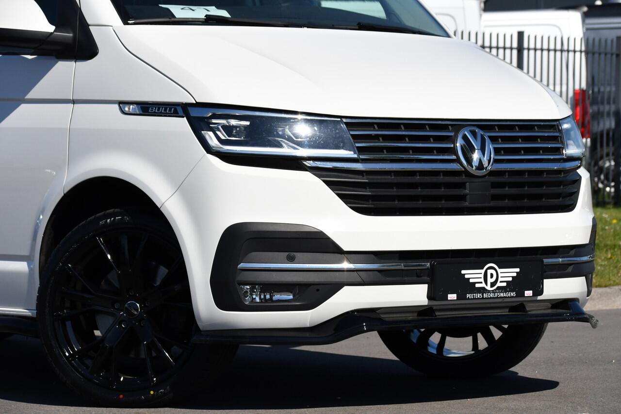 Volkswagen TRANSPORTER 2.0 TDI L2H1 30 DC Bulli Virtual, Adaptieve Cruise, 199PK, LED, Electrische deur, Stoelverwarming, Trekhaak, Uniek!