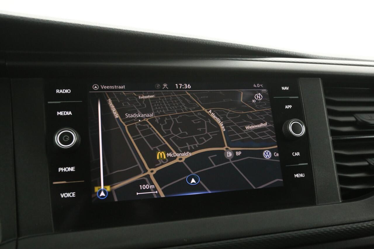 Volkswagen TRANSPORTER 2.0 TDI 150PK L1H1 | Euro6 | Aut. | Airco | Adap. Cruise | 3-Zits | Carplay | Navi | Stoelverw. | Trekh.