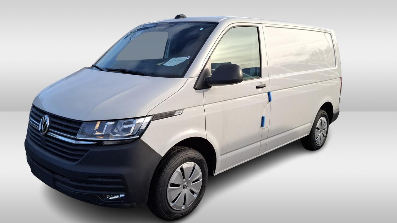 Volkswagen TRANSPORTER 6.1- 2.0 TDI L1H1 28 Comfortline 110 pk - Navi by App / Camera / Cruise
