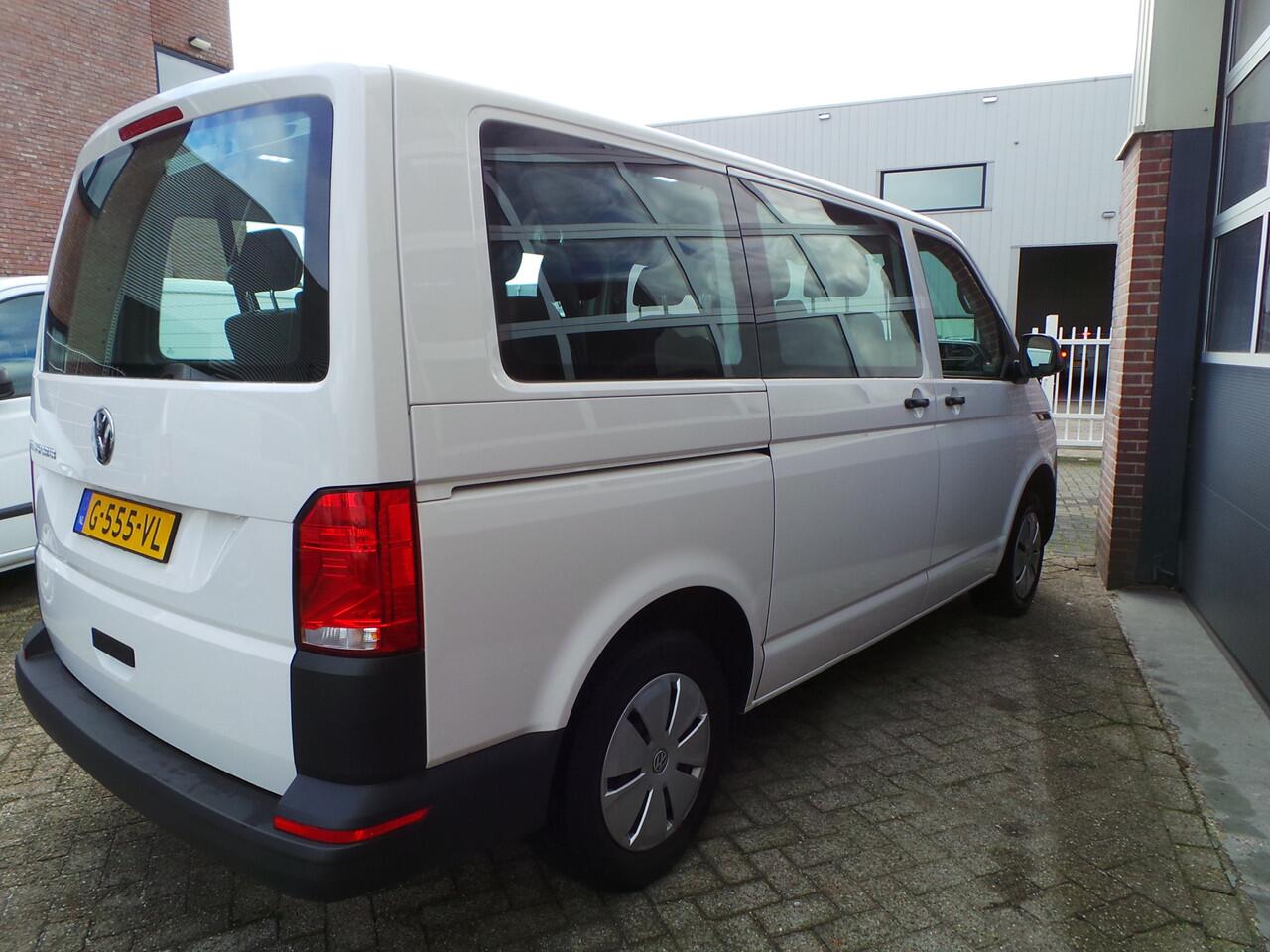 Volkswagen TRANSPORTER Kombi 2.0 TDI L1H1 9persoons Airco, 9 Personenbus 24,950ex btw. 2 stuks op voorraad!