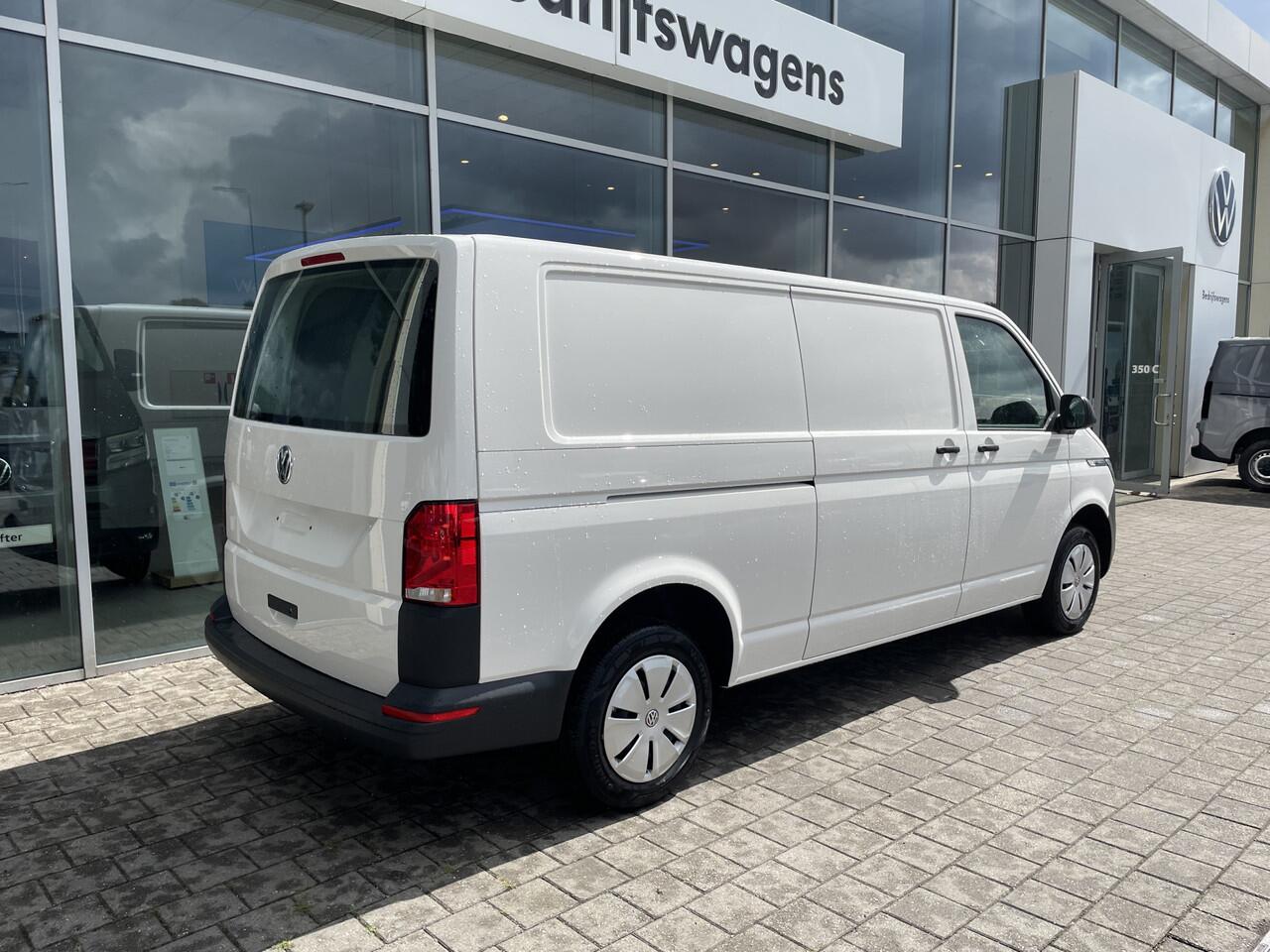 Volkswagen TRANSPORTER 2.0 TDI L2H 28 150PK Hand 3 zits | Achterklep met ruit | Cruise control