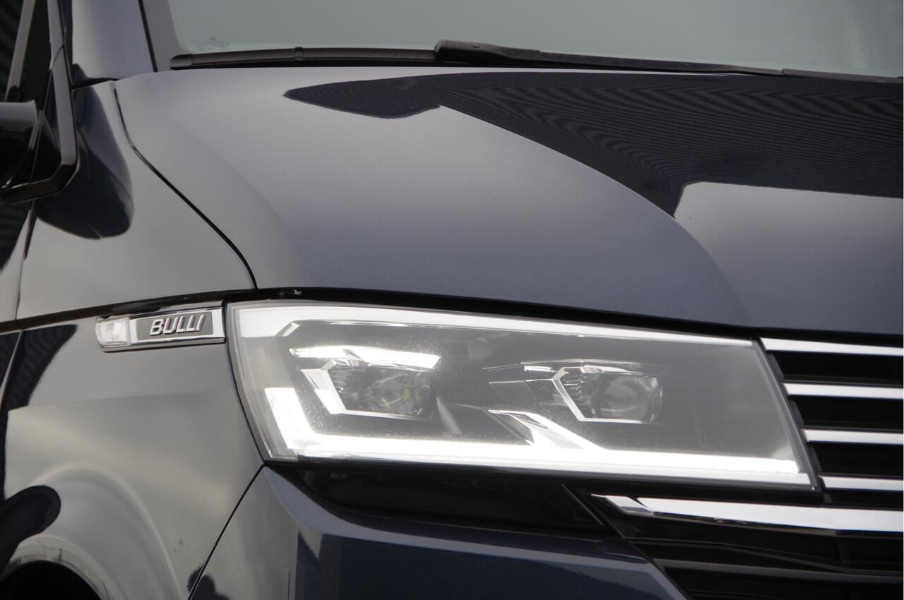 Volkswagen TRANSPORTER 2.0 TDI L2 BULLI DC-5P, AUT. LED, LEDER, TREKHAAK, STOELVERWARMING, ADAPT. CRUISE, DIGITAL COCKPIT, CAMERA, AIRCO, PARKEERSENSOREN, DUBBELE CABINE, DUBBEL CABINE, NL AUTO, NAP