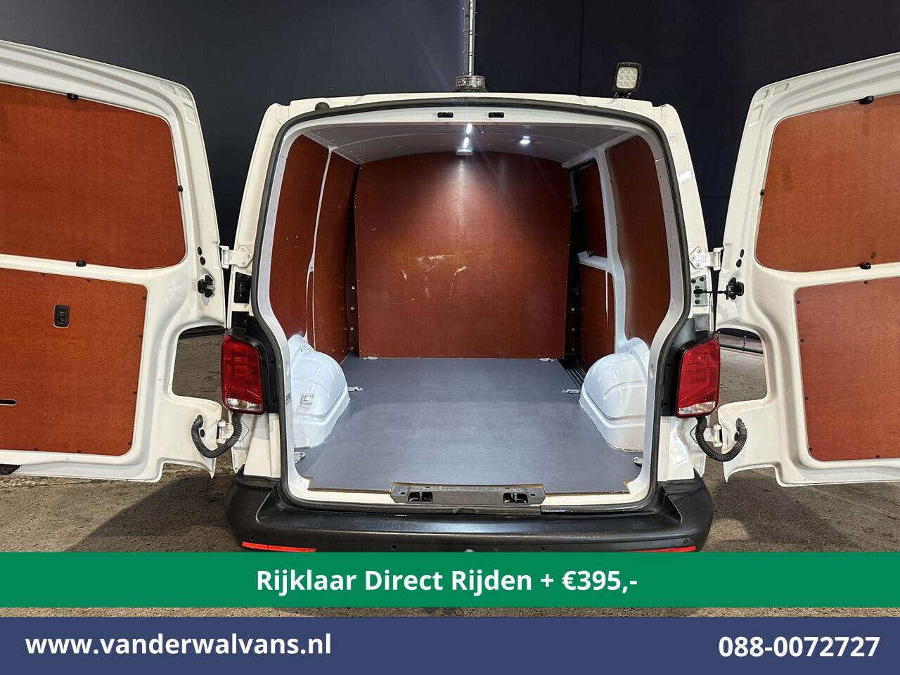 Volkswagen TRANSPORTER 2.0 TDI 111pk L1H1 Euro6 *Rijklaar Direct Rijden* Airco | Camera | Apple Carplay | Android Auto | Cruisecontrol Trekhaak, Parkeersensoren