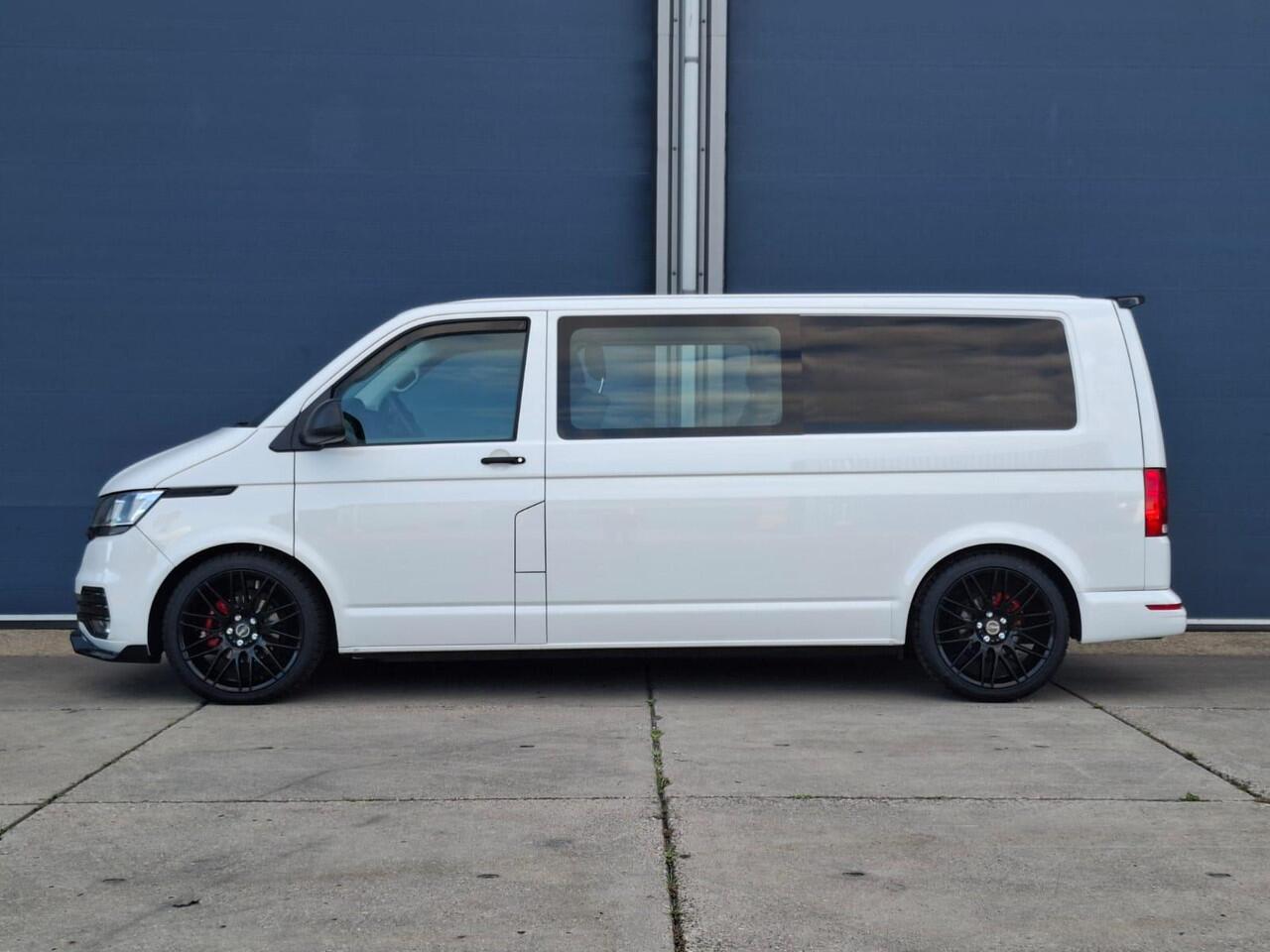 Volkswagen TRANSPORTER 2.0 TDI L2H1 30 DC VERLAAGD / SPOILERS IN KLEUR / AIRCO / CRUISE / DUBBEL CABINE