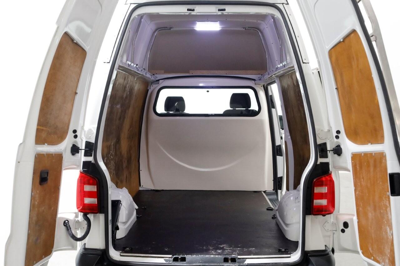 Volkswagen TRANSPORTER 2.0 TSI 150pk Benzine L2H3 Trendline Airco/Camera/Camper? BPM-VRIJ 03-2019