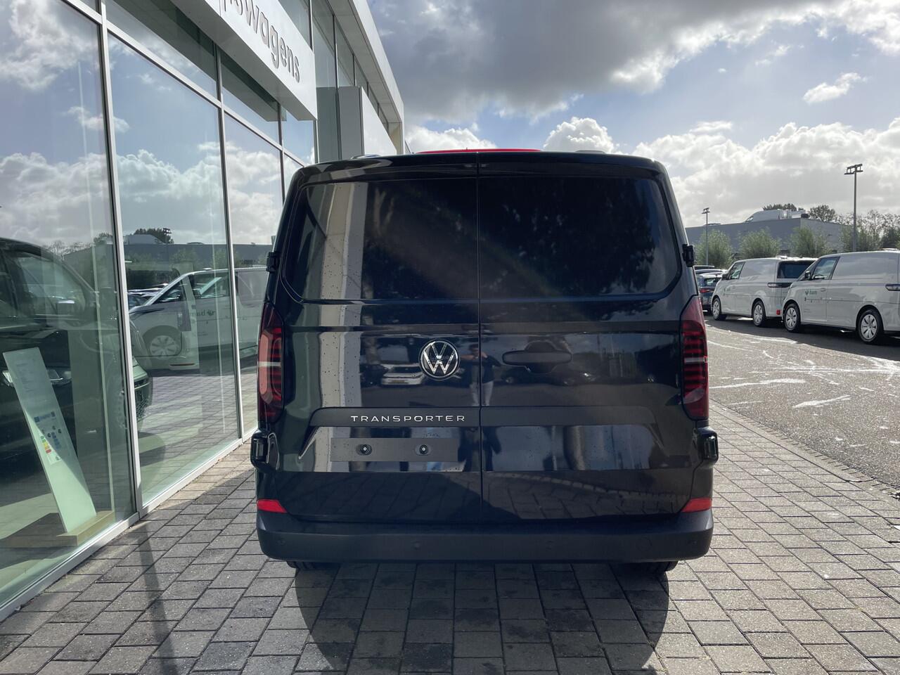 Volkswagen TRANSPORTER 2.0 TDI L1H1 28 Life 150PK handgeschakeld