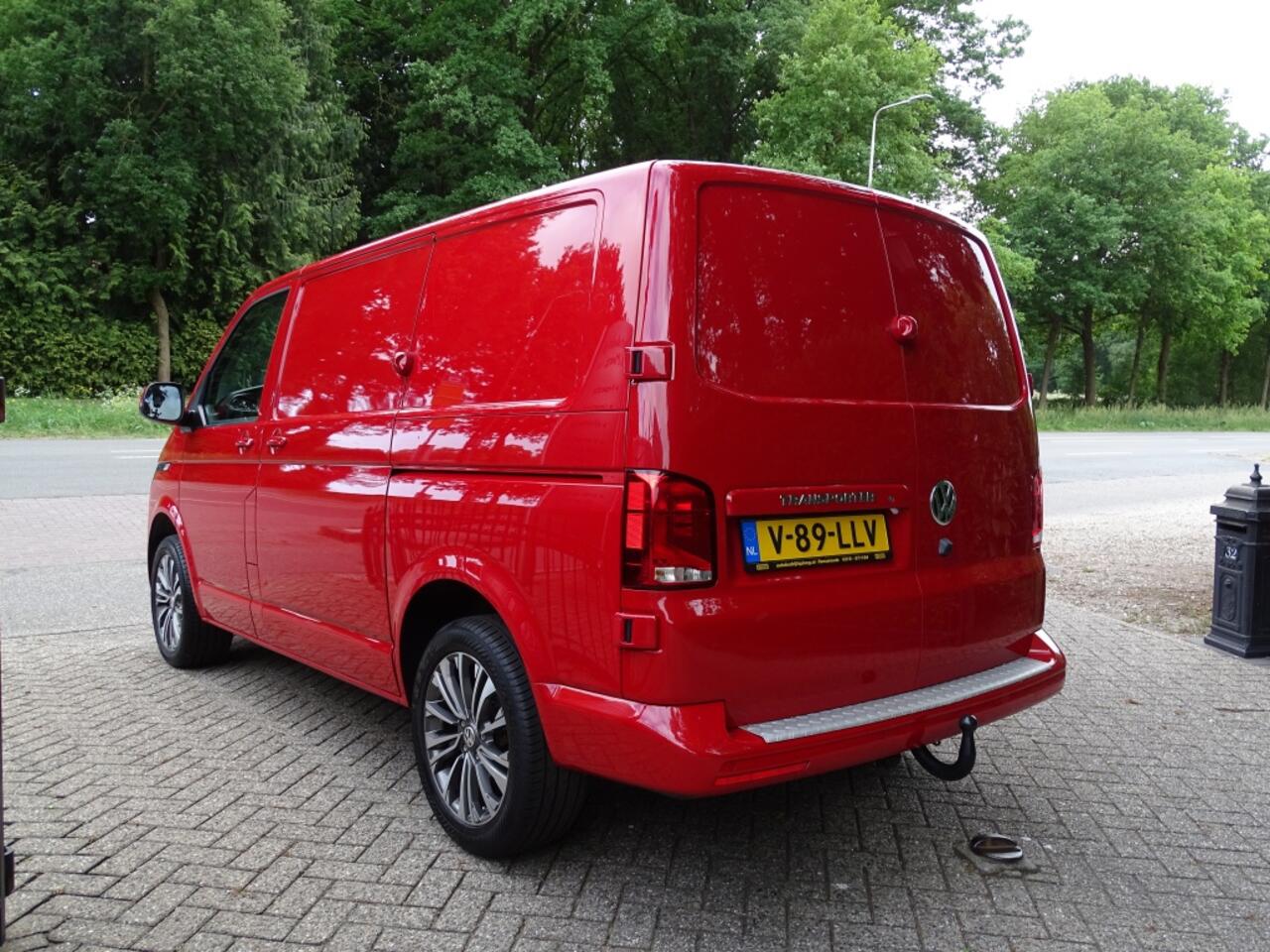 Volkswagen TRANSPORTER 2.0 TDI L1H1 Highl.NAVI DAB Bpm VRIJ 1e eig
