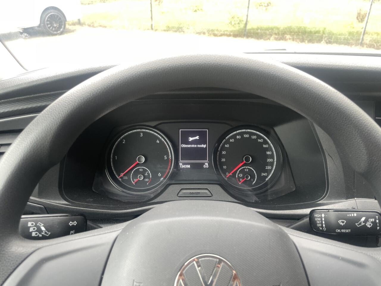 Volkswagen TRANSPORTER 2.0 TDI 150PK DSG Dierenvervoer