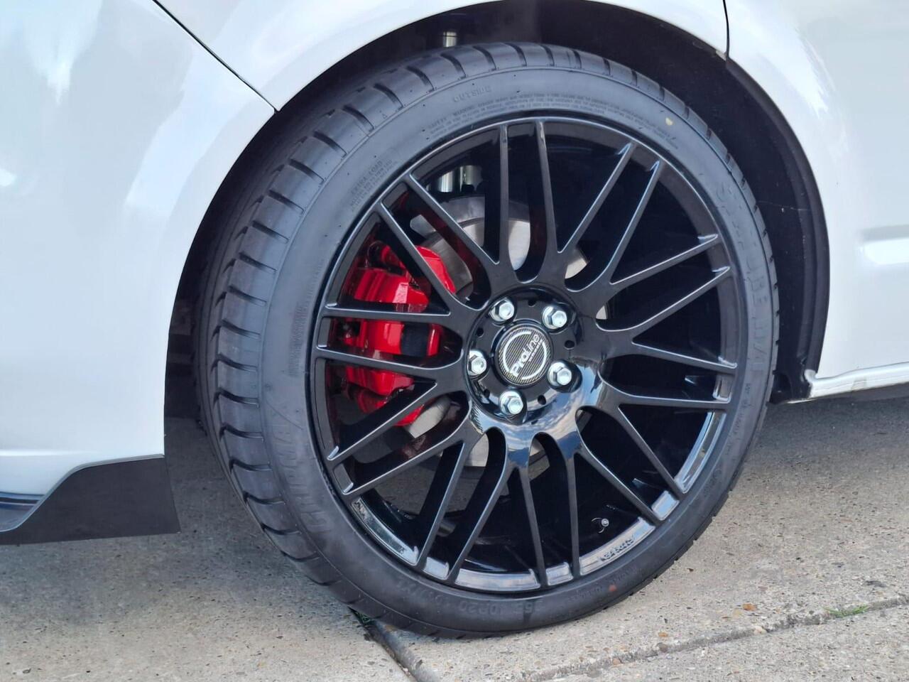 Volkswagen TRANSPORTER 2.0 TDI L2H1 30 DC VERLAAGD / SPOILERS IN KLEUR / AIRCO / CRUISE / DUBBEL CABINE