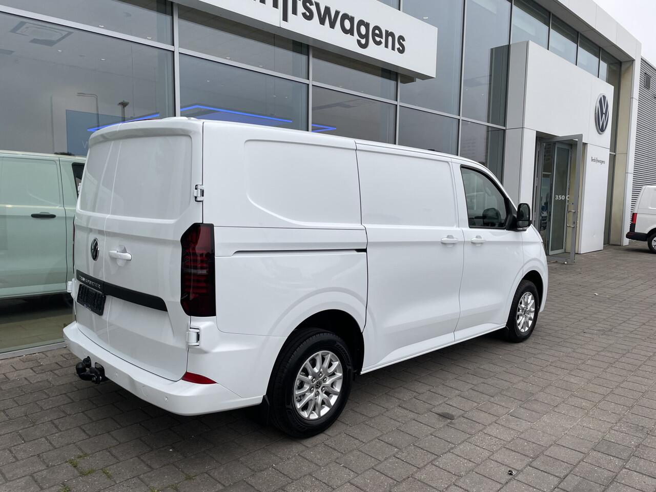 Volkswagen TRANSPORTER 2.0 TDI L1 Style 110Pk Hand | Trekhaak | Camera | IQ Light | Incl. BPM