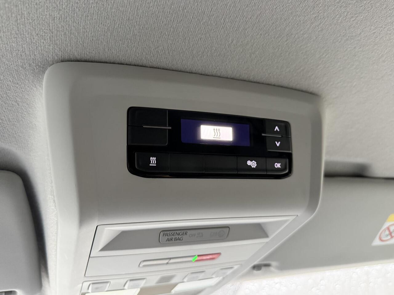 Volkswagen TRANSPORTER 2.0 TDI L2H1 150 Pk / 2.500 kg Trekgewicht / Standkachel / Dealer Onderhouden / Navigatie / Apple Carplay & Android Auto / Parkeersensoren voor en Achter / DAB / Armsteun /