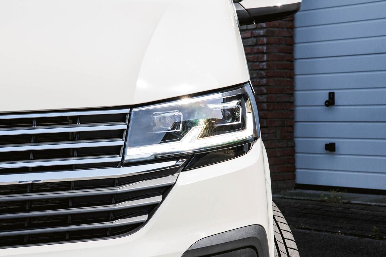 Volkswagen TRANSPORTER 2.0 TDI L2H1 150PK DSG DUB/CAB Caravelle T6.1 150 PK DSG DUB/CAB