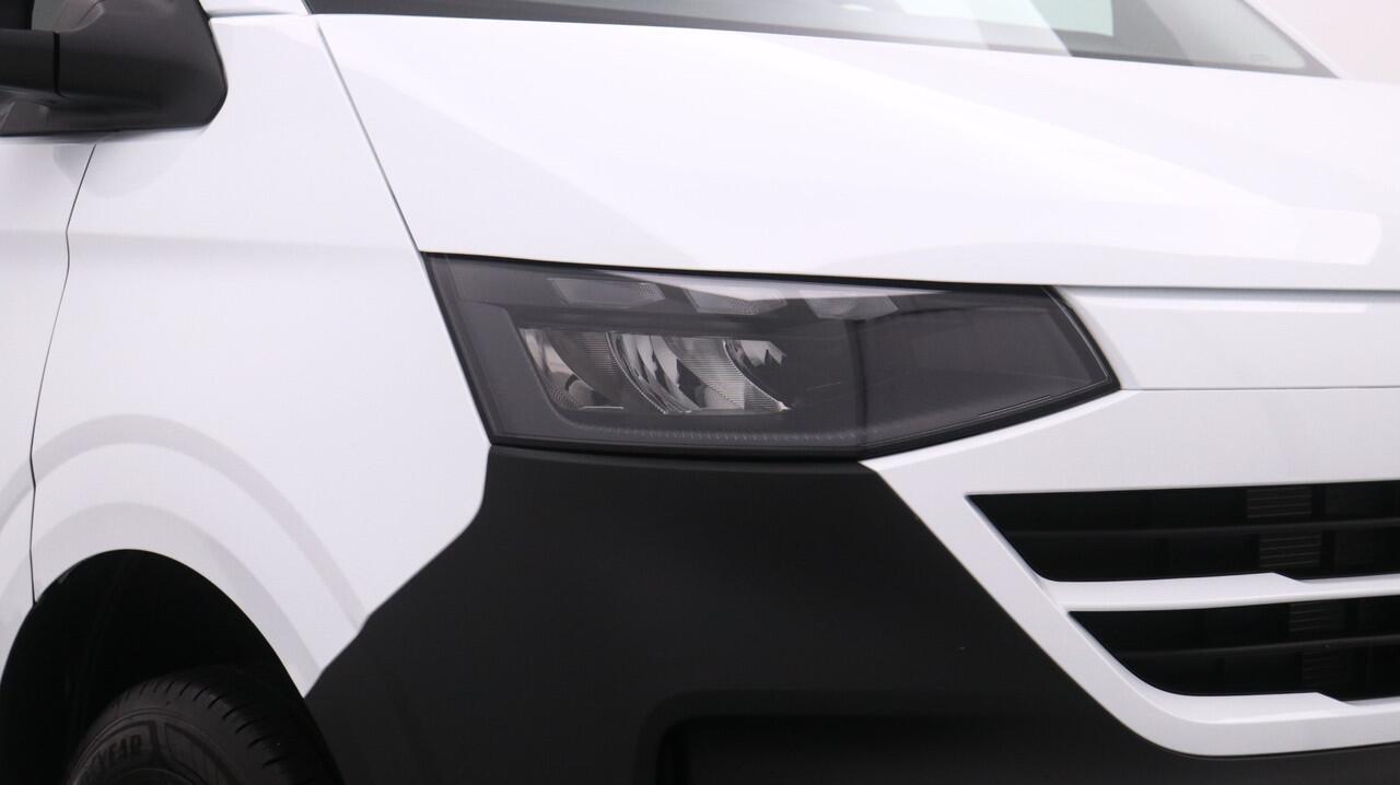 Volkswagen TRANSPORTER L1H1 2.0 TDI 110kW 150PK 3.2T Life / Direct leverbaar