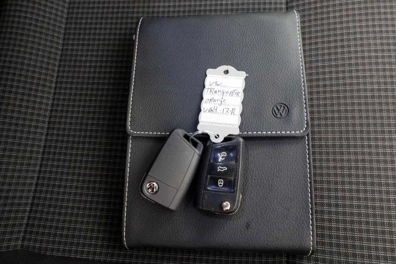 Volkswagen TRANSPORTER T6.1 2.0 TDI 110pk Lang D.C. Airco/Cruise 07-2020