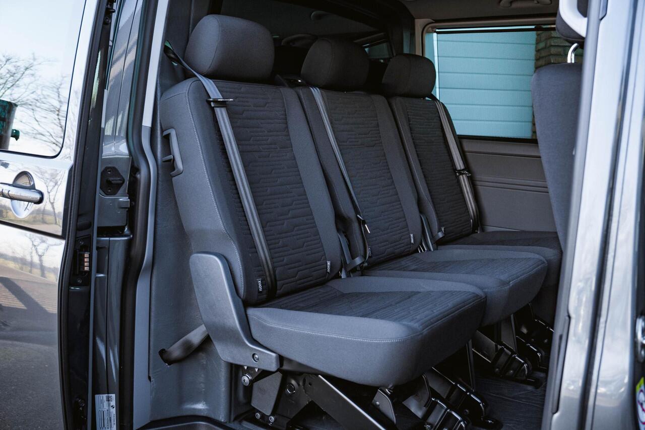 Volkswagen TRANSPORTER T6.1 CARAVELLE 2.0 TDI 150 PK DSG L2H1 DUB/CAB A-Deuren ACC | LED | Digital Cockpit | Virtual Cockpit |