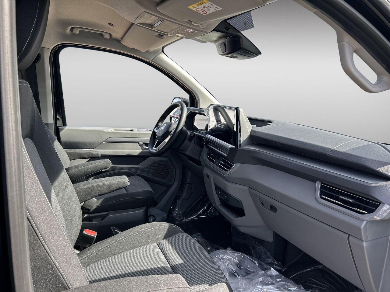 Volkswagen TRANSPORTER Bedrijfswagens Style L1 2.0 TDI 110 kW 150 pk 8 versn. Auto | BPM vrij | Achterdeuren zonder ruit | Navigatiesysteem 13" met draadloos App-Connect | Zitpakket 3 voor Life & Style - armleuningen, bijrijdersbank met doorlaadfunctie en klaptafel |