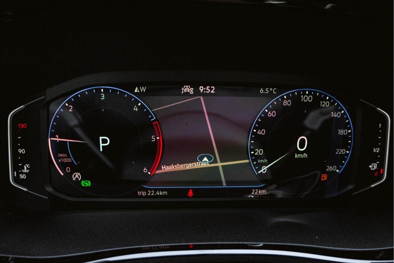 Volkswagen TRANSPORTER T6.1 2.0 TDI 150 PK DSG CARAVELLE L2H1 DUB/CAB A-Deuren ACC | LED | Digital Cockpit | Leder | Apple Carplay/Android Auto