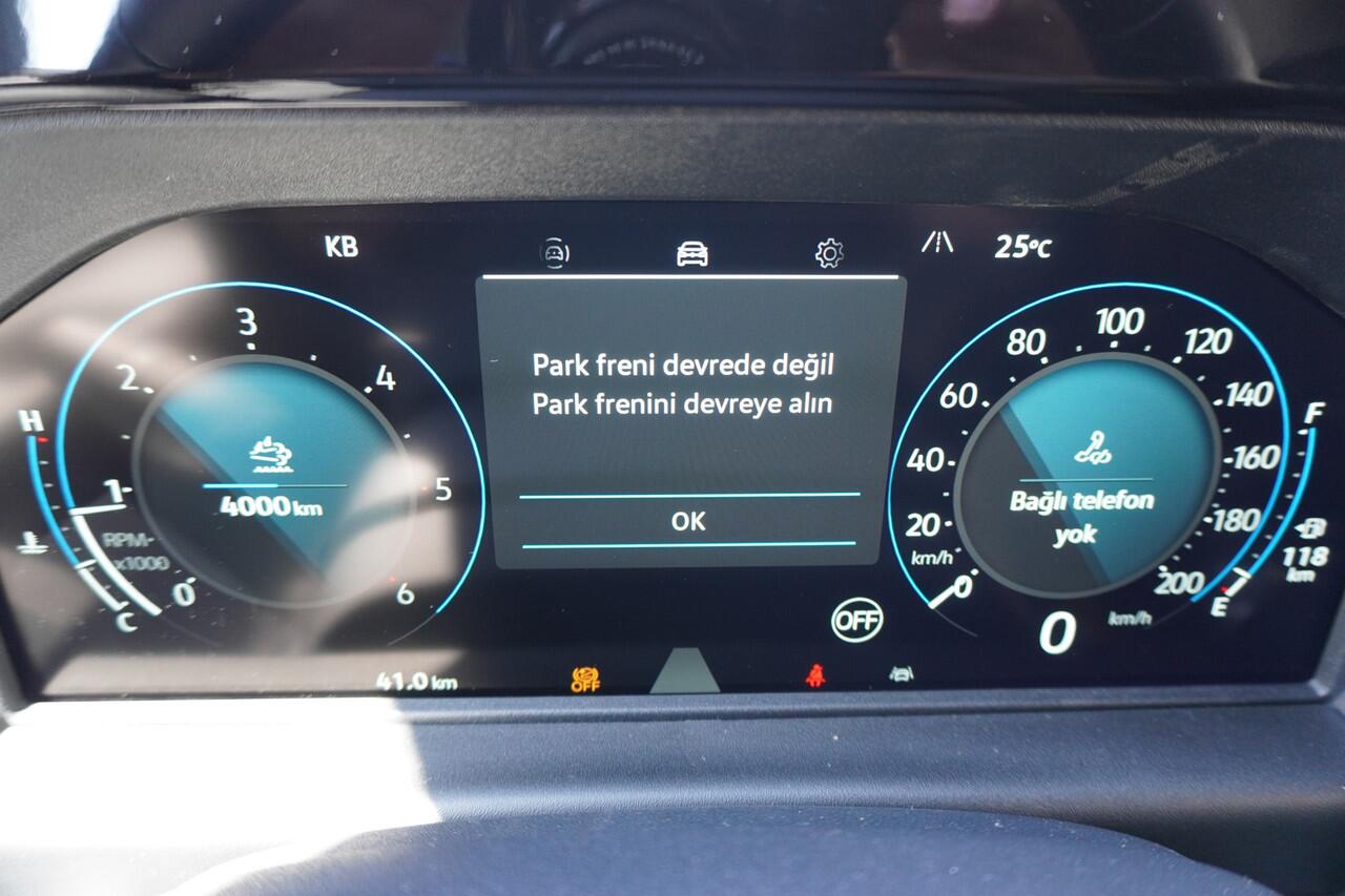 Volkswagen TRANSPORTER 2.0 TDI L2H1 30 Style 150 pk, Navigatie, Climatronic, PDV V + A, Achteruitrijcamera