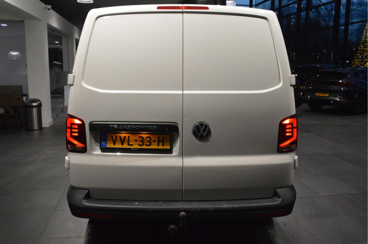 Volkswagen TRANSPORTER 2.0 TDI L2H1 navi airco cruise pdc trekhaak 110 pk !!