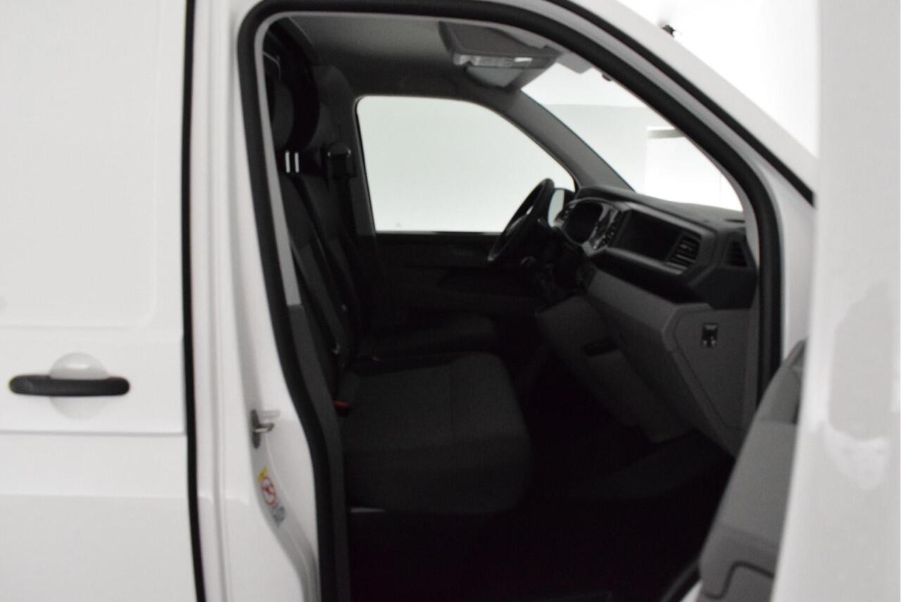 Volkswagen TRANSPORTER 2.0 TDI 110pk L1H1 28 Camera App-Connect