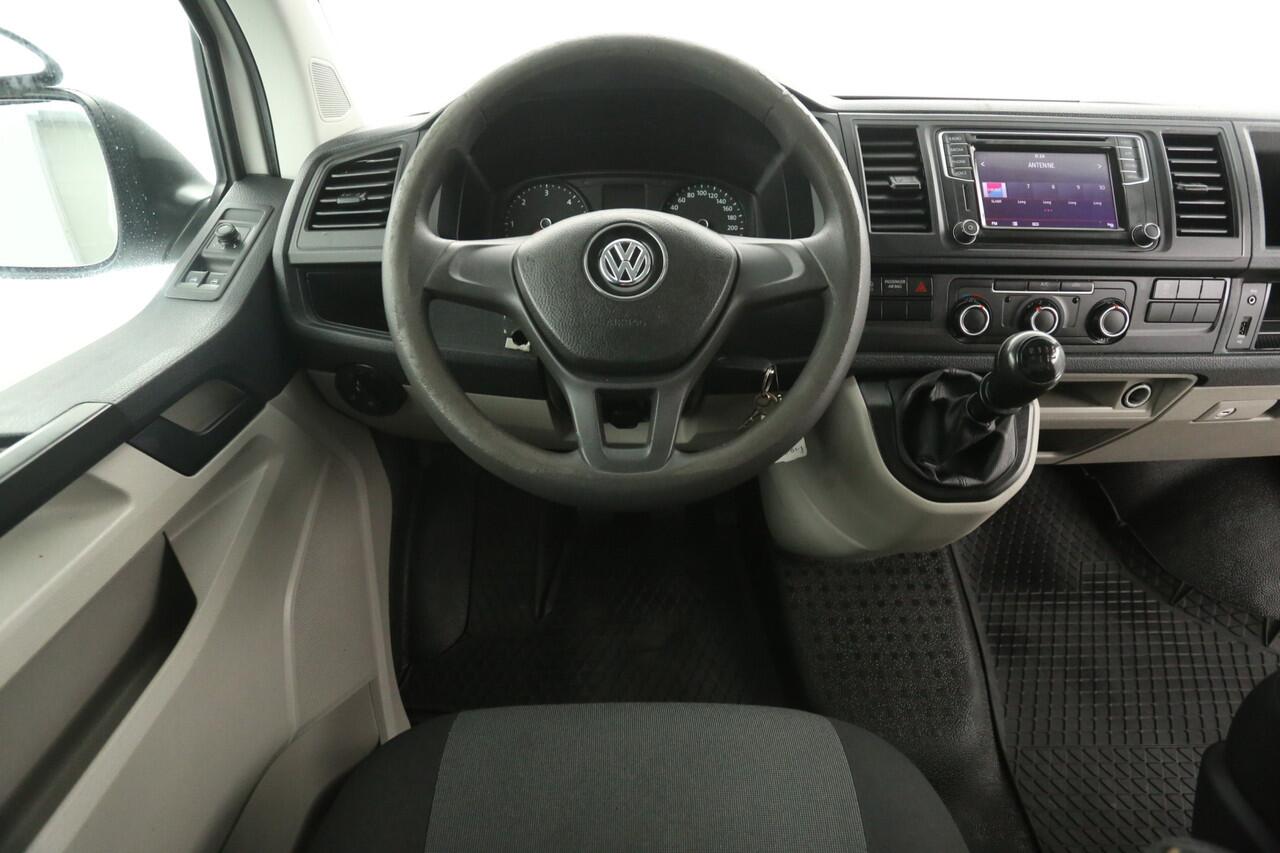 Volkswagen TRANSPORTER 2.0 TDI 140PK L2H1 | Airco | Cruise | Camera | Parkeersensoren