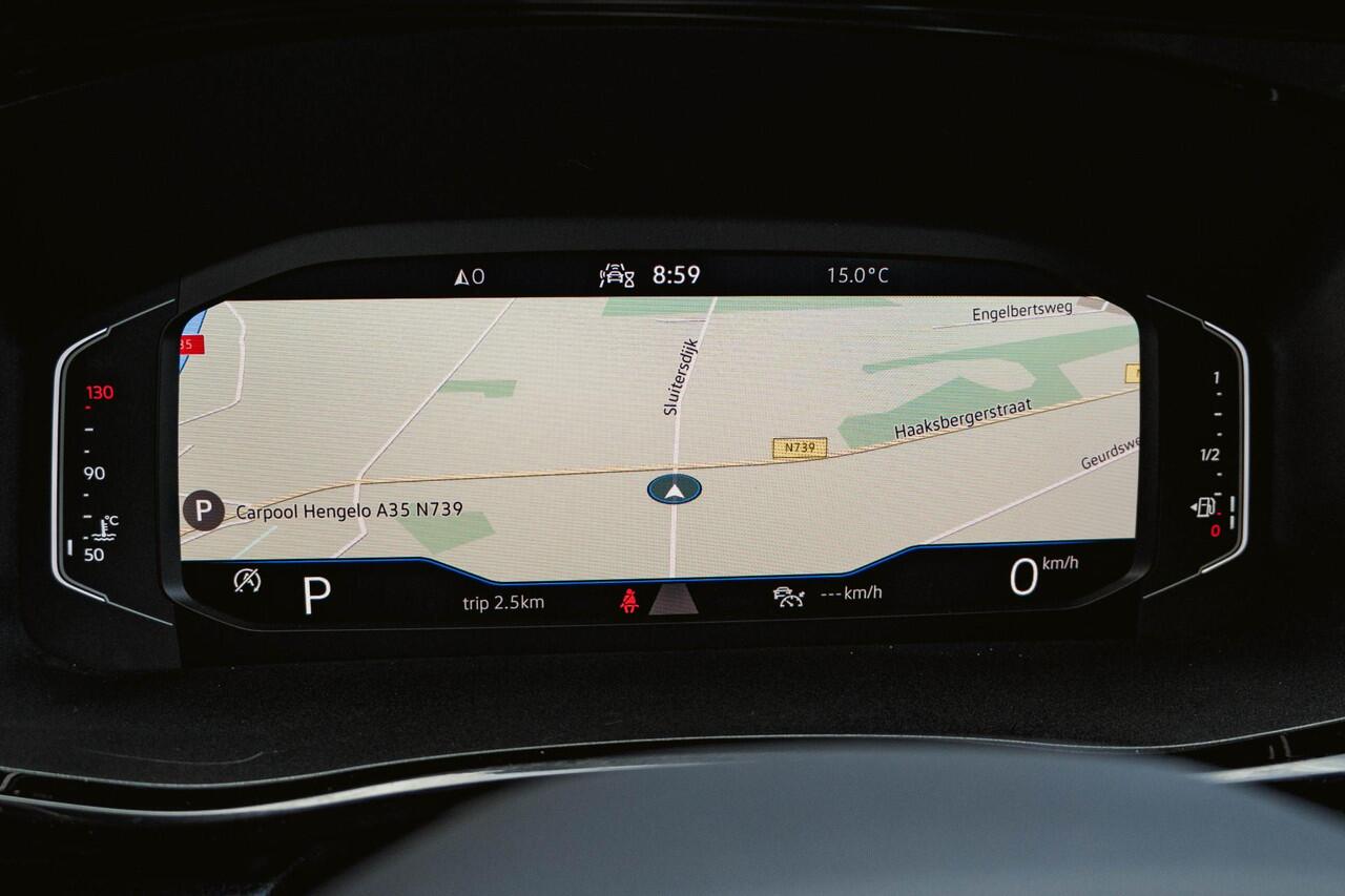 Volkswagen TRANSPORTER T6.1 2.0 TDI 204 PK DSG CARAVELLE L2H1 A-KLEP DUB/DUB ACC | LED | Leder | Virtual Cockpit | Privacy glass |