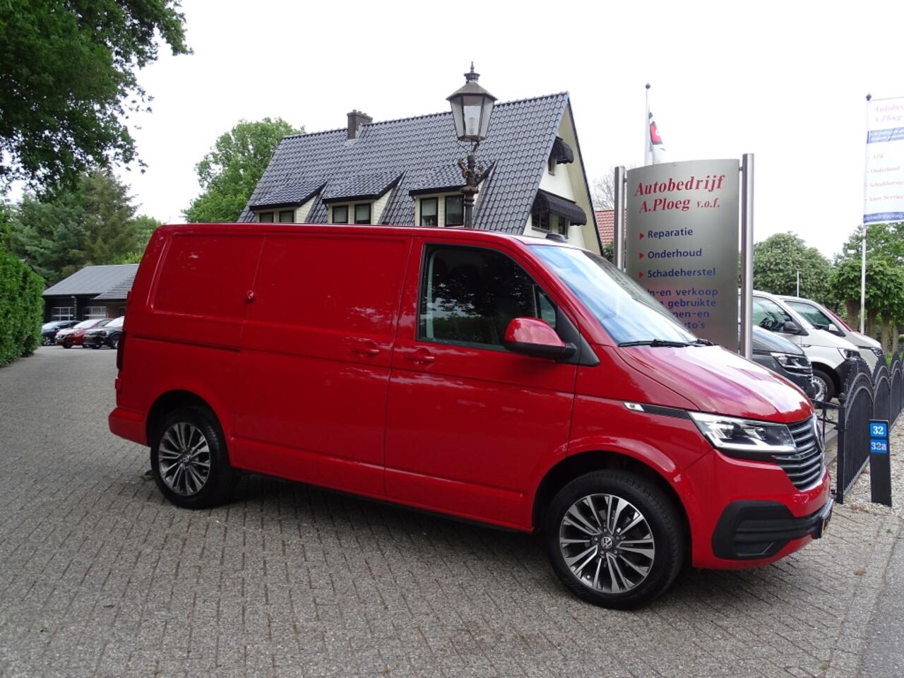 Volkswagen TRANSPORTER 2.0 TDI L1H1 Highl.NAVI DAB Bpm VRIJ 1e eig