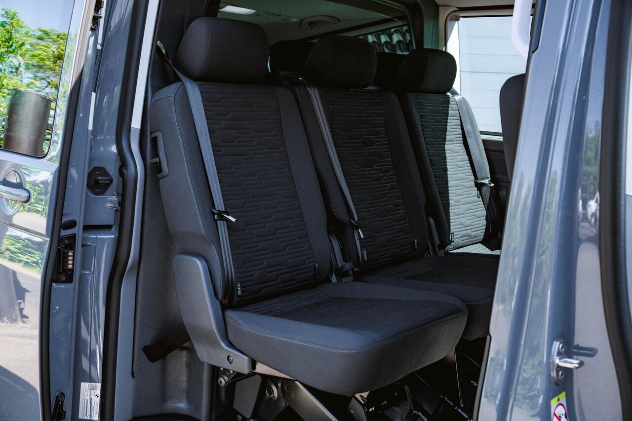 Volkswagen TRANSPORTER 2.0 TDI L2H1 150 PK DUB/CAB Caravelle T6.1 150 PK DSG DUB/CAB