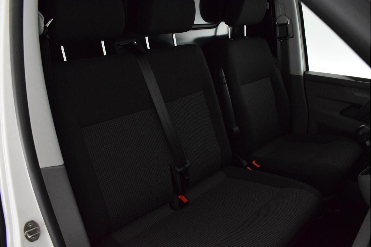 Volkswagen TRANSPORTER 2.0 TDI 110pk L1H1 28 Camera App-Connect