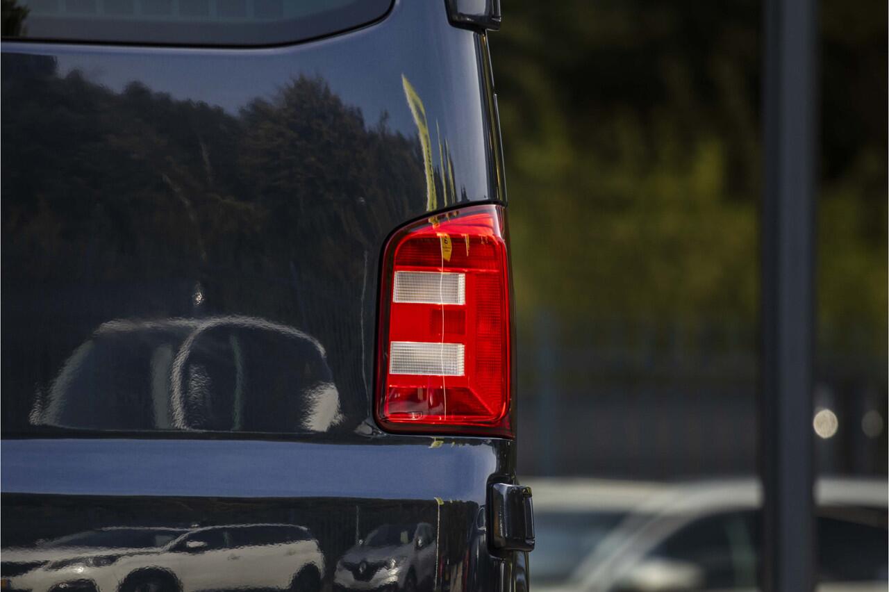 Volkswagen TRANSPORTER 2.0 TDI L2H1 DC Highline EX.BTW