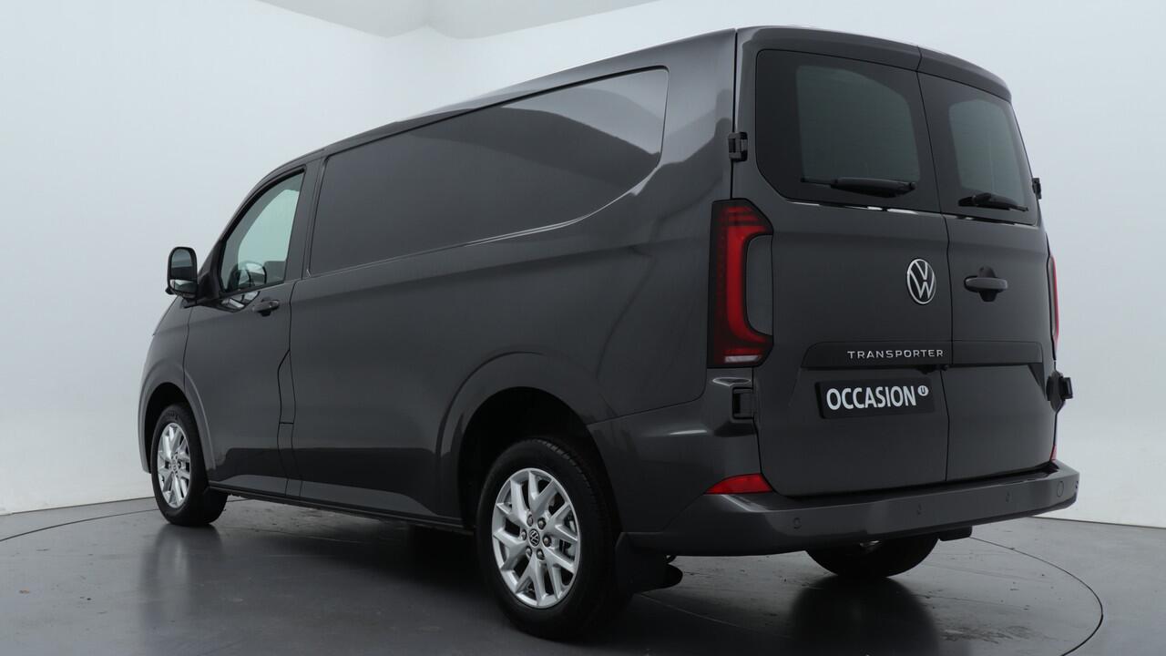 Volkswagen TRANSPORTER L1H1 2.0 TDI 150pk Automaat 2.8T Bulli-Intro /BPM-vrij