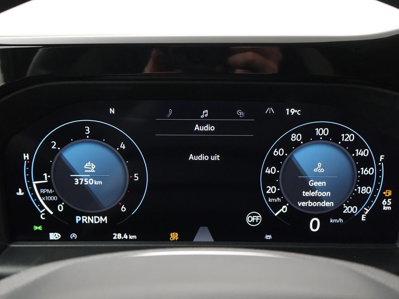 Volkswagen TRANSPORTER 2.0 TDI L1H1 28 Bulli 150Pk Automaat 8-Traps | BPM-vrij | 2x Comfortstoelen + Armleuningen | Navigatie Apple Carplay / Android Auto | Parkeersensoren Voor + Achter + Achteruitrijcamera