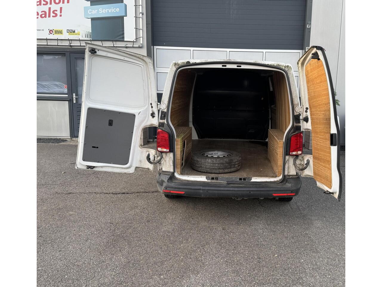 Volkswagen TRANSPORTER 2.0 DTI / 3X TRANSPORTER / AIRCO / CRUISE/