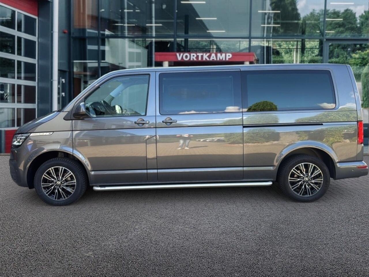 Volkswagen TRANSPORTER CARAVELLE 2.0 TDI DSG LANG 4MOTION E-KLEP/E-DEUR/TREKHAAK/CAMERA/LEDER/NAVI
