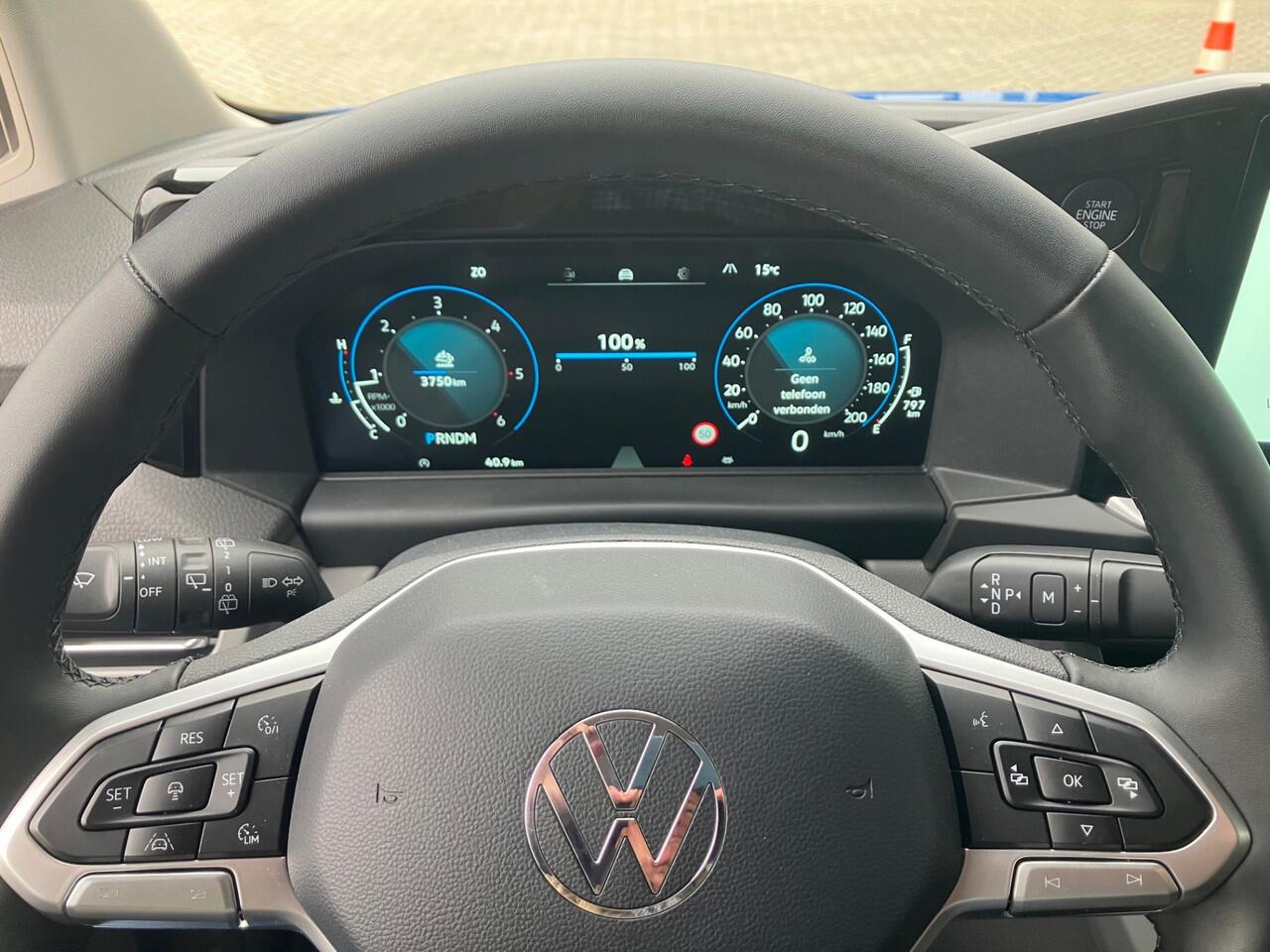 Volkswagen TRANSPORTER 2.0 TDI 170PK Automaat L1H1 28 Bulli