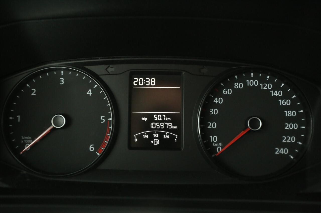 Volkswagen TRANSPORTER 2.0 TDI L1H1 | 150PK | Airco | Trekh. | Cruise | Parkeersens.