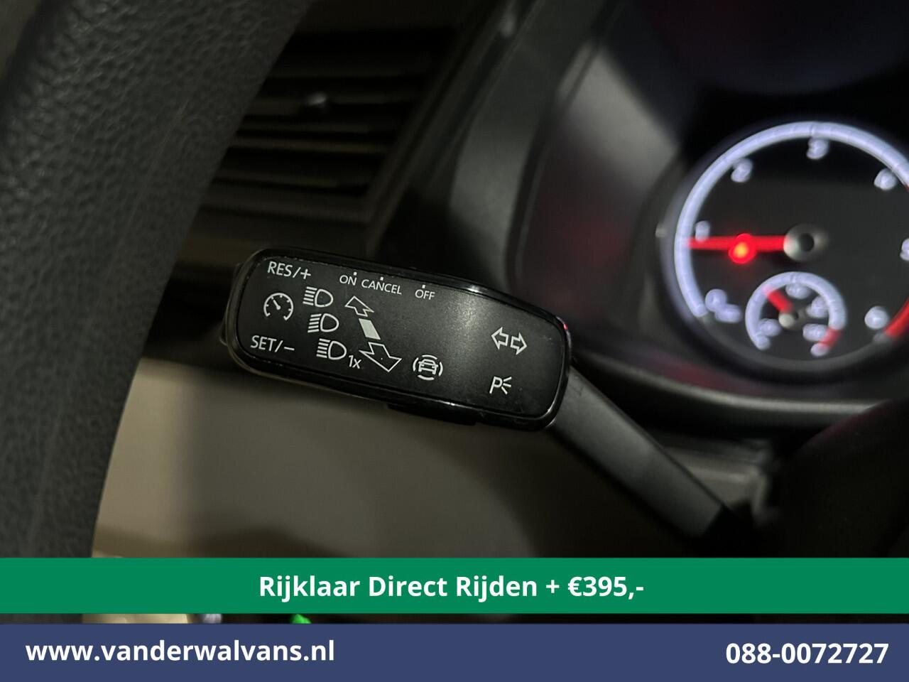 Volkswagen TRANSPORTER 2.0 TDI 111pk L1H1 Euro6 *Rijklaar Direct Rijden* Airco | Camera | Apple Carplay | Android Auto | Cruisecontrol Trekhaak, Parkeersensoren