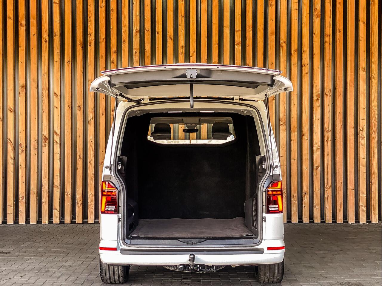 Volkswagen TRANSPORTER Multivan 2.0 TDI 150PK DSG 4Motion Dubbele Cabine L1H1 | EDITION | 2X SCHUIFDEUR | CLIMATRONIC | STOELVERWARMING | ADAPTIVE CRUISE |