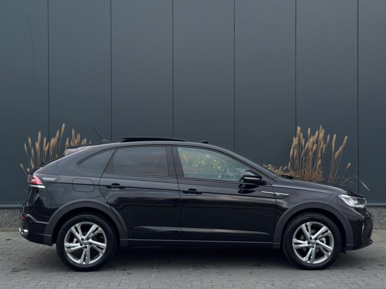 Volkswagen Taigo 1.0 TSI 3x R-Line FULL PANO APPLE CARPLAY LEDER LED