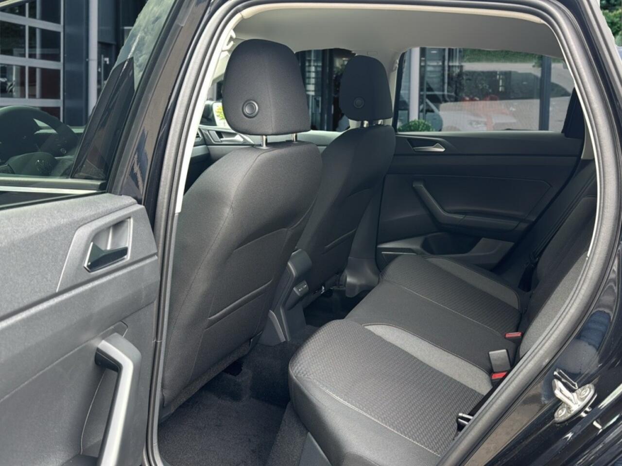 Volkswagen Taigo 1.0 TSI DSG LIFE TREKHAAK/CAMERA/CARPLAY/STOELVERW