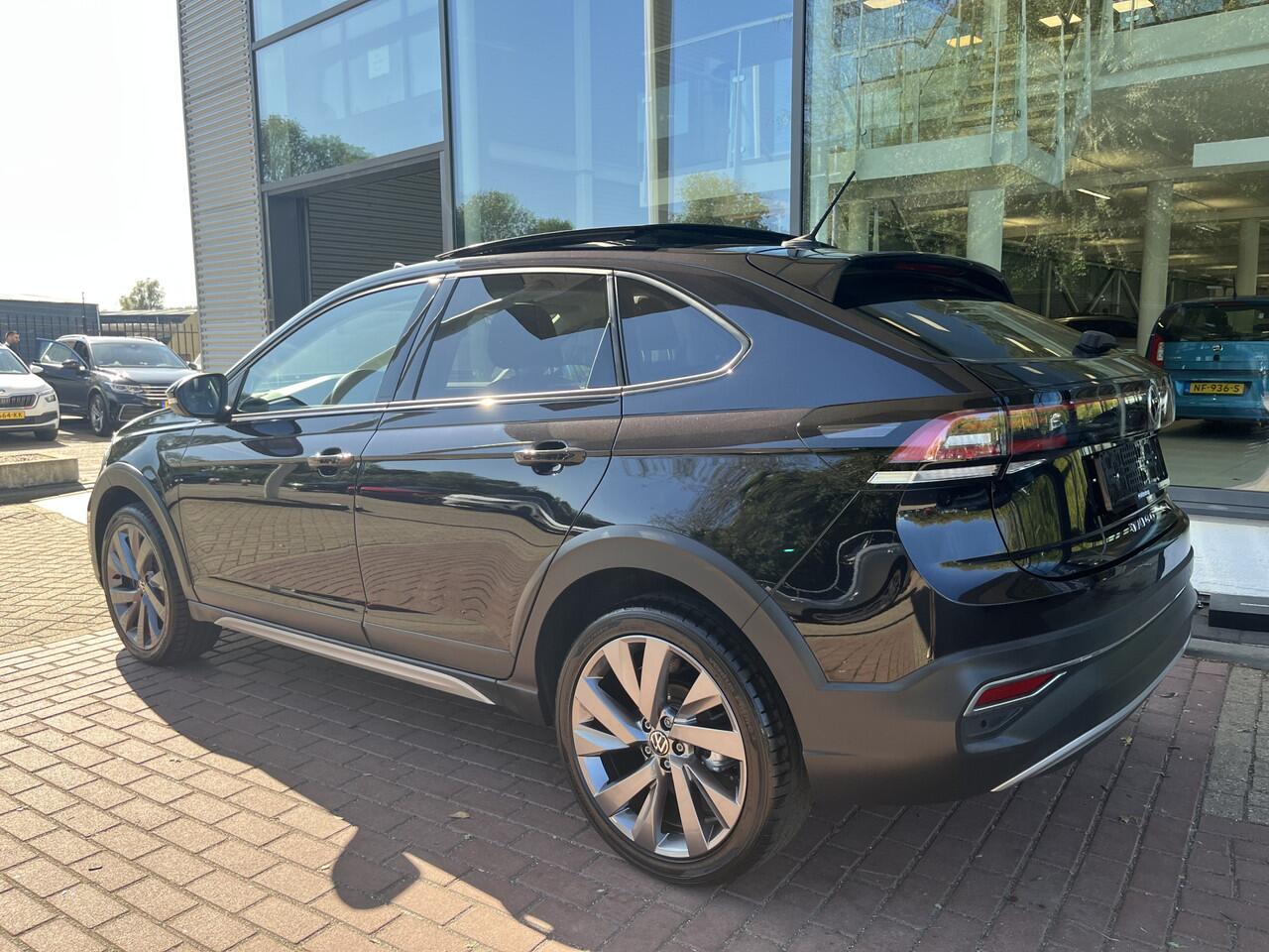 Volkswagen Taigo 1.5 TSI Style / Panorama dak / 18 Inch / Virtual cockpit / IQ Light / Camera / Alcantara / 150 PK