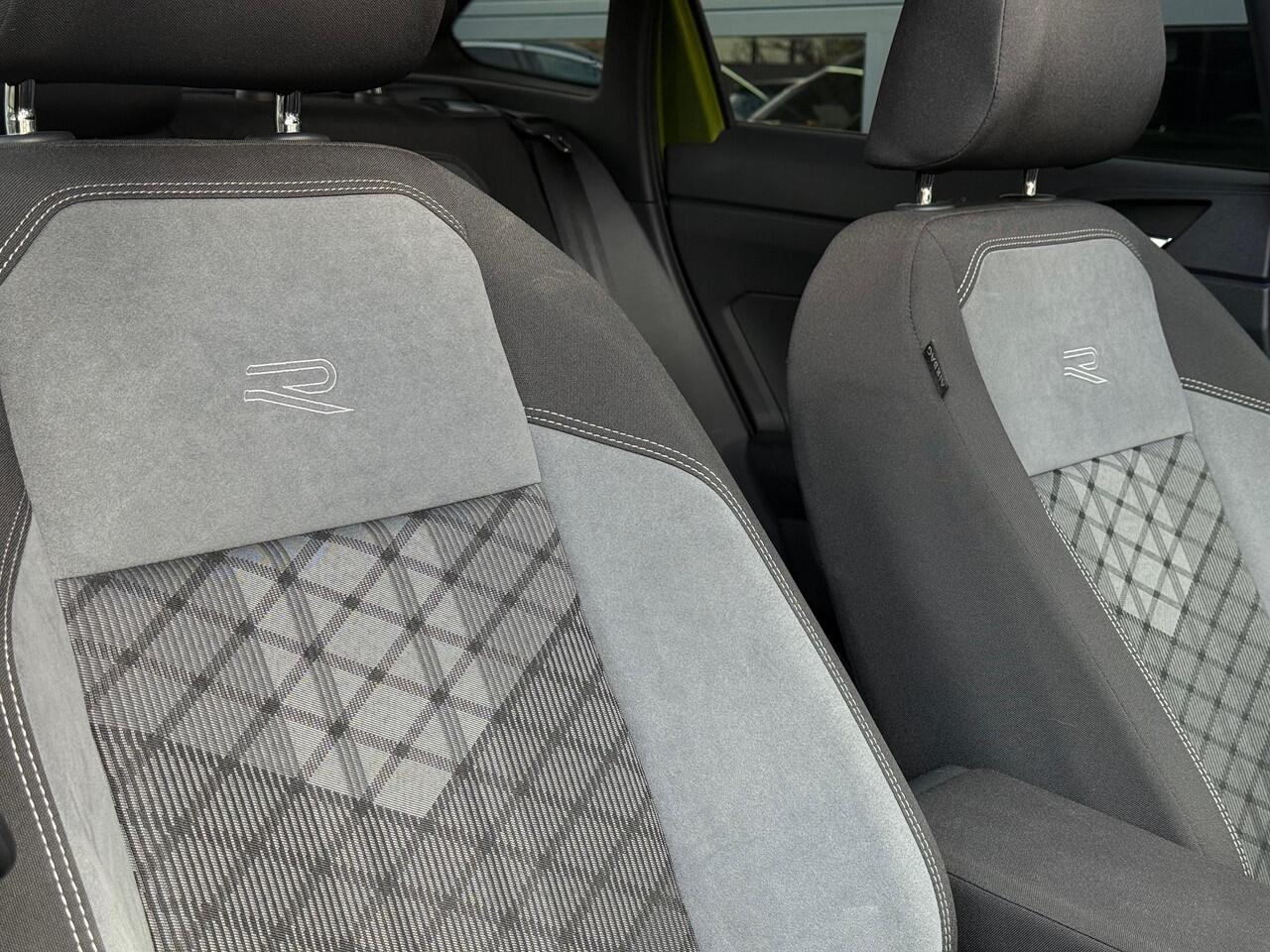 Volkswagen Taigo 1.0 TSI R-Line Pano Navi Camera